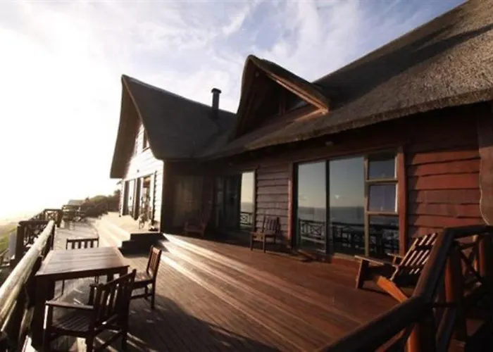 Oyster Bay Beach Lodge